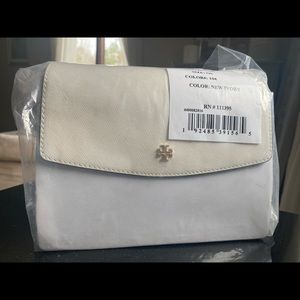 Tory Burch Emerson Envelope Adjustable Shoulder
